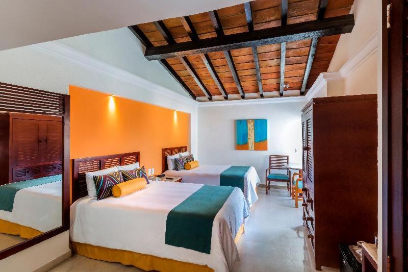 Buenaventura Grand Hotel & Great Moments Puerto Vallarta Chambre photo